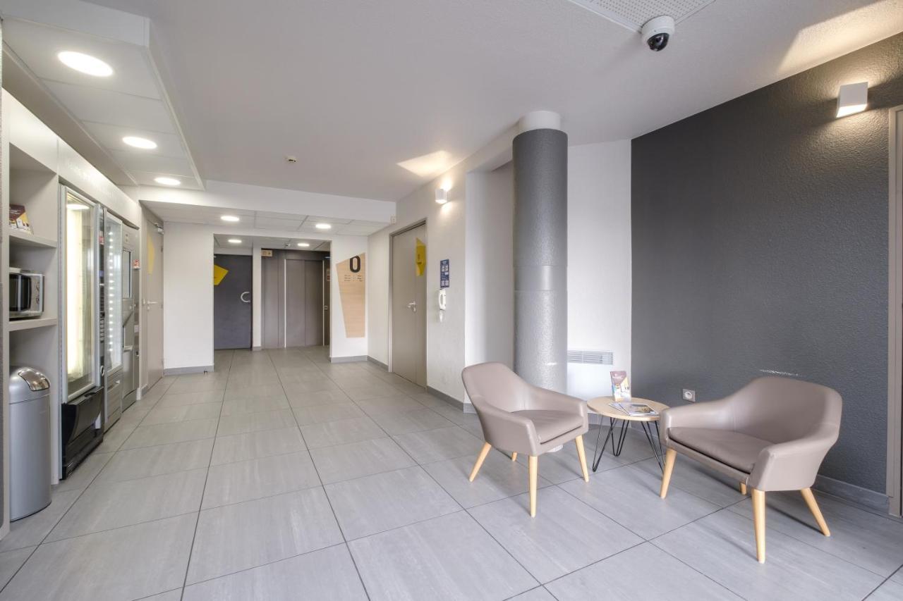B&B Hôtel Calais Centre St Pierre Exterior foto